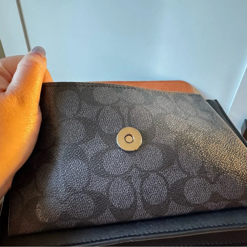 Coach Klare Crossbody Bag In Signature Canvas - Picture 6 of 12